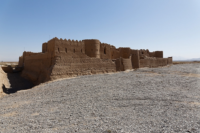 Mehriz-Caravanserail et fort de Saryazd-093